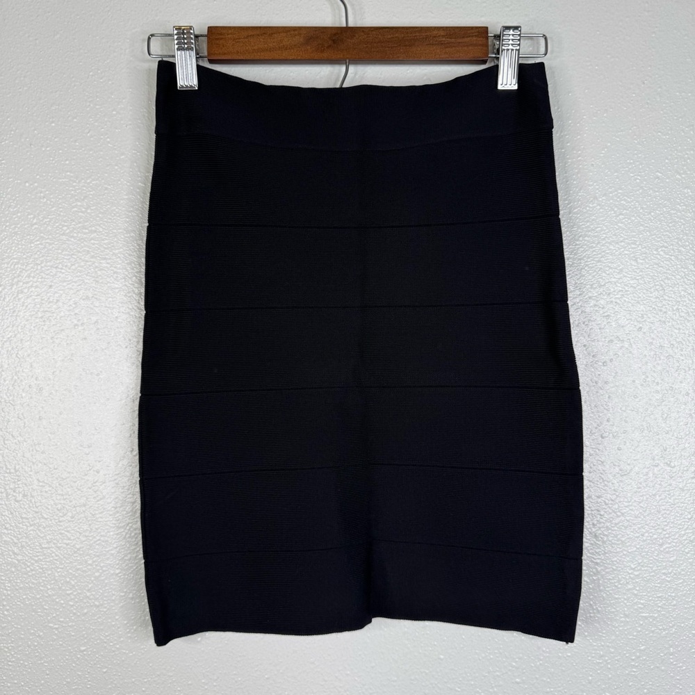 Y2K Bebe Black Bandage Style Bodycon‎ Mini Skirt Size Medium